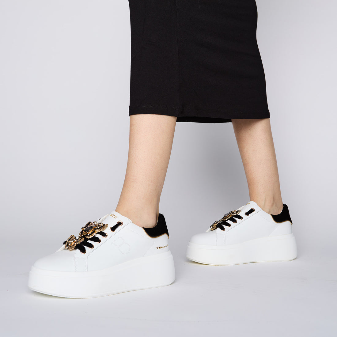 White/Black Dazzling sneaker with jewel butterflies