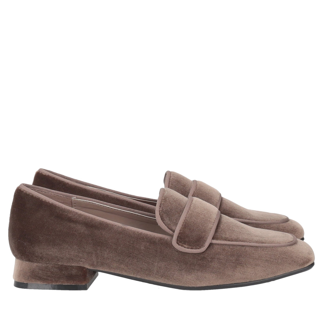 mud anais velvet loafer