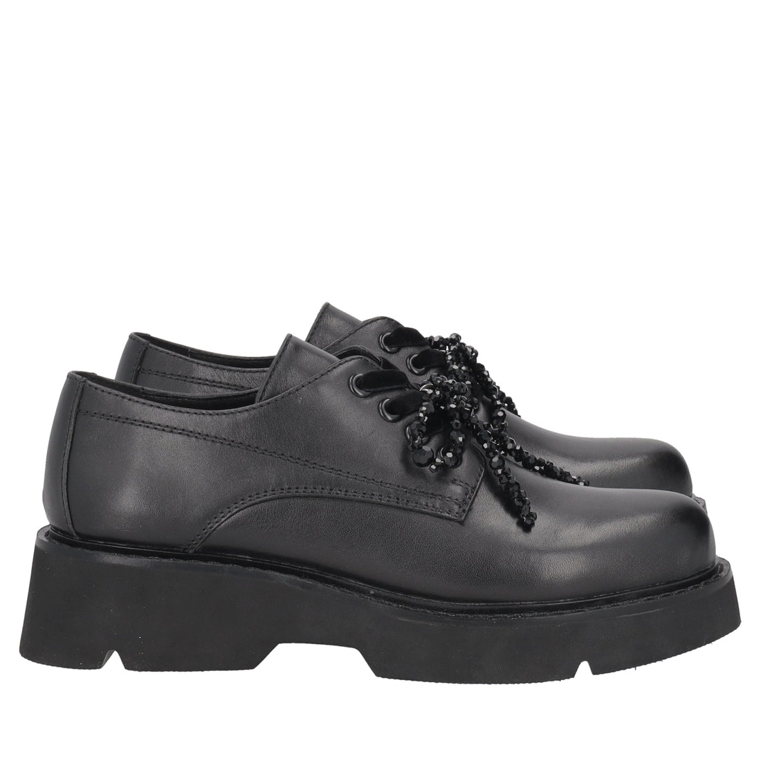 black derby louise with pearl bow