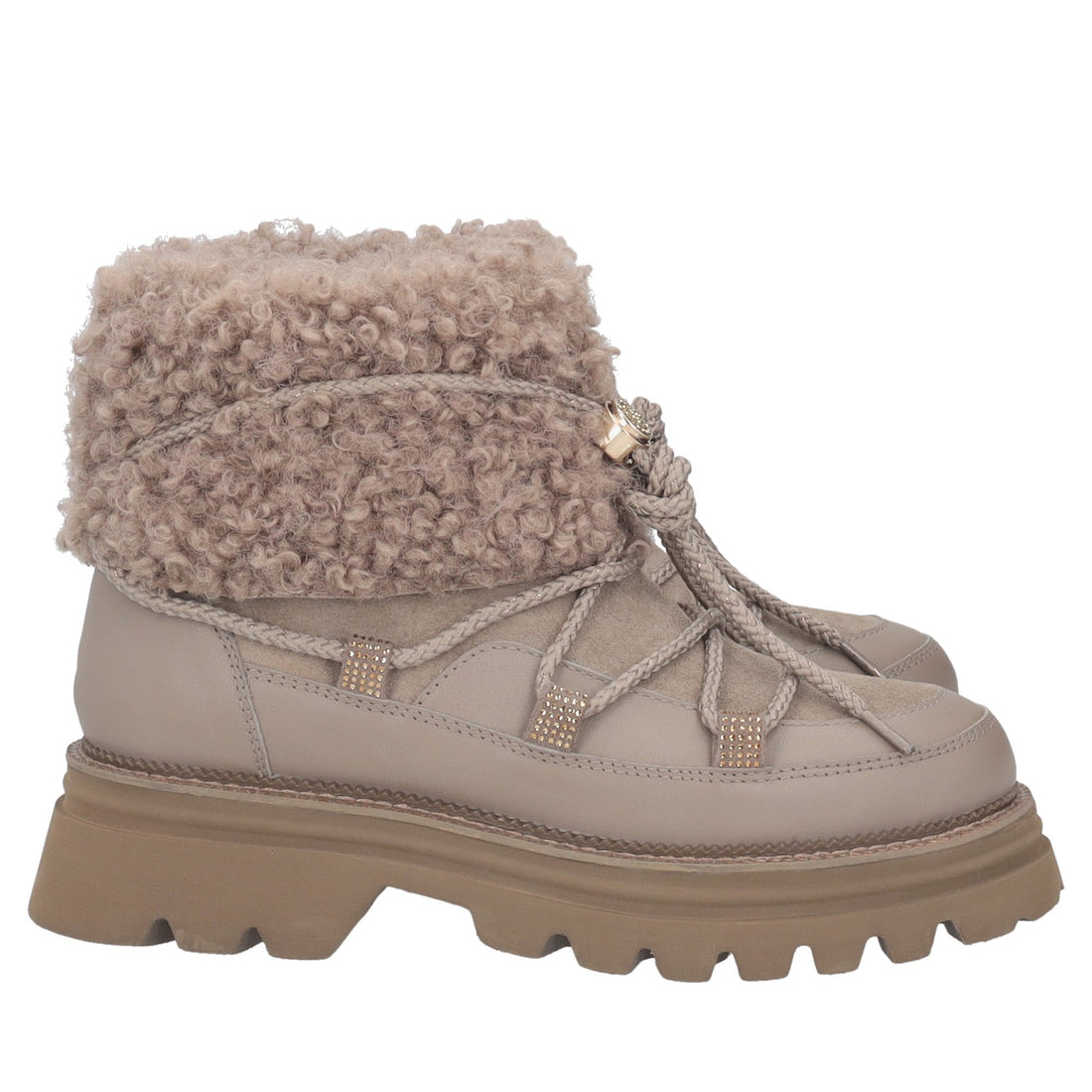 mud roxane leather ankle boot with laces