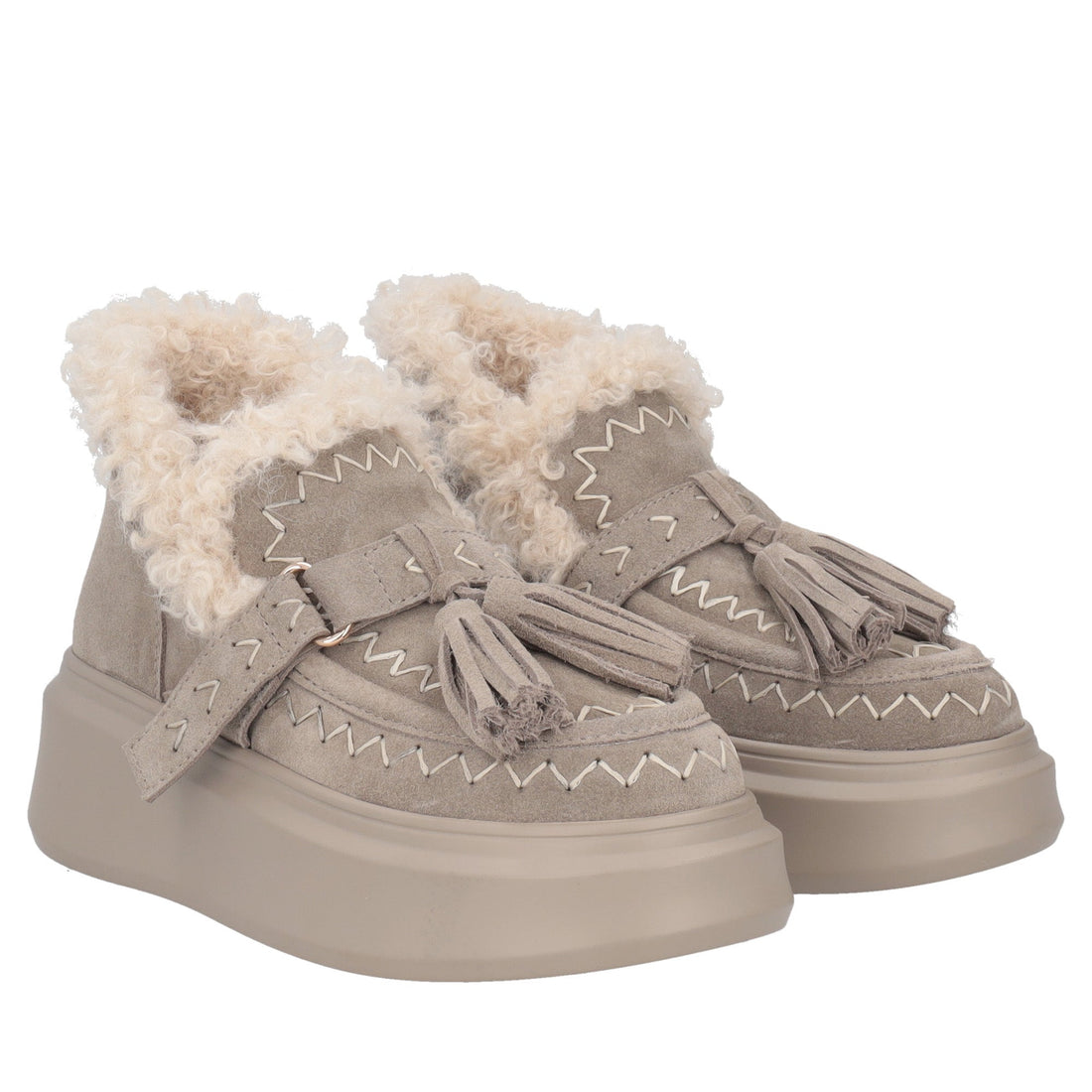 mud vivienne suede ankle boot with tassels