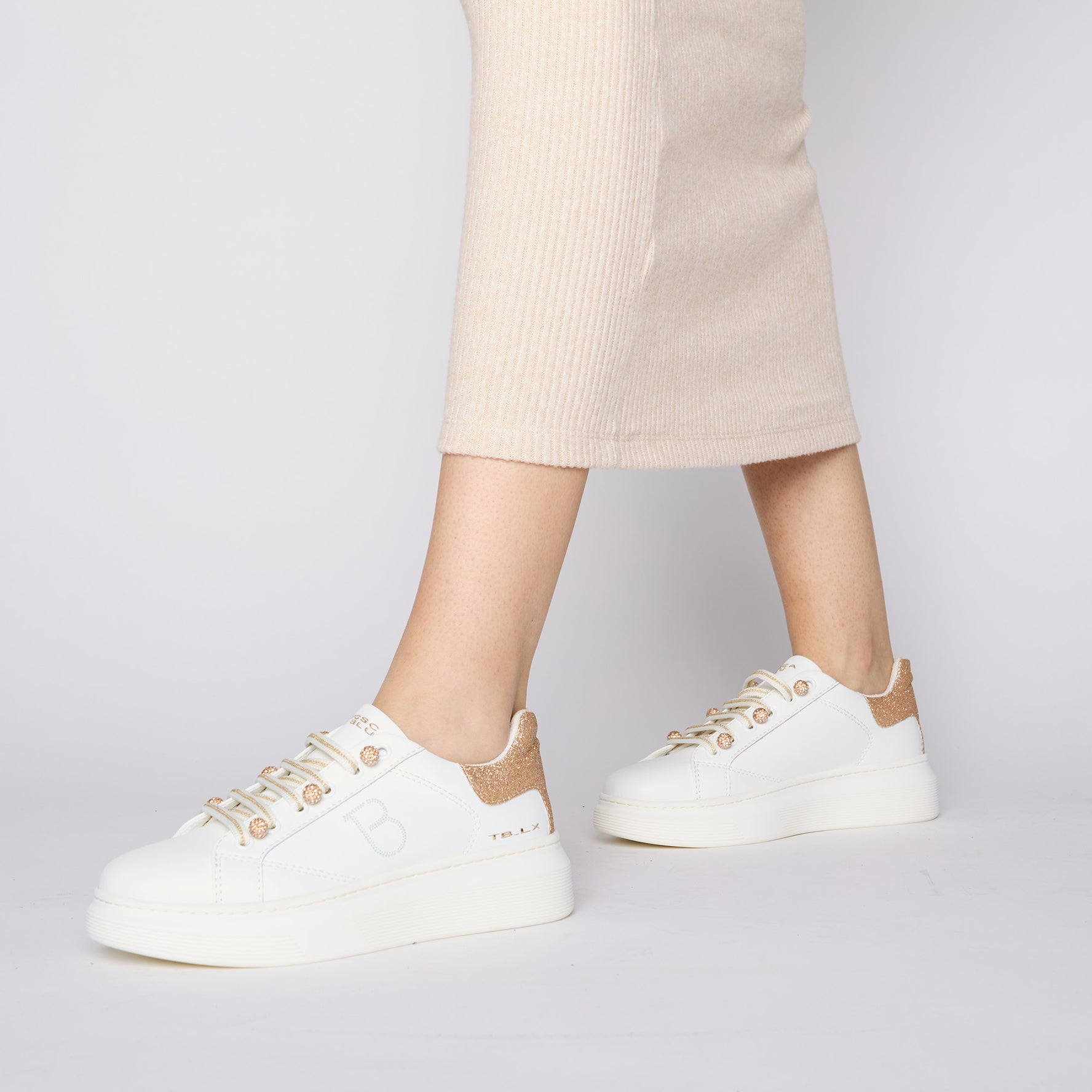 White/ City sneaker with jewel spheres