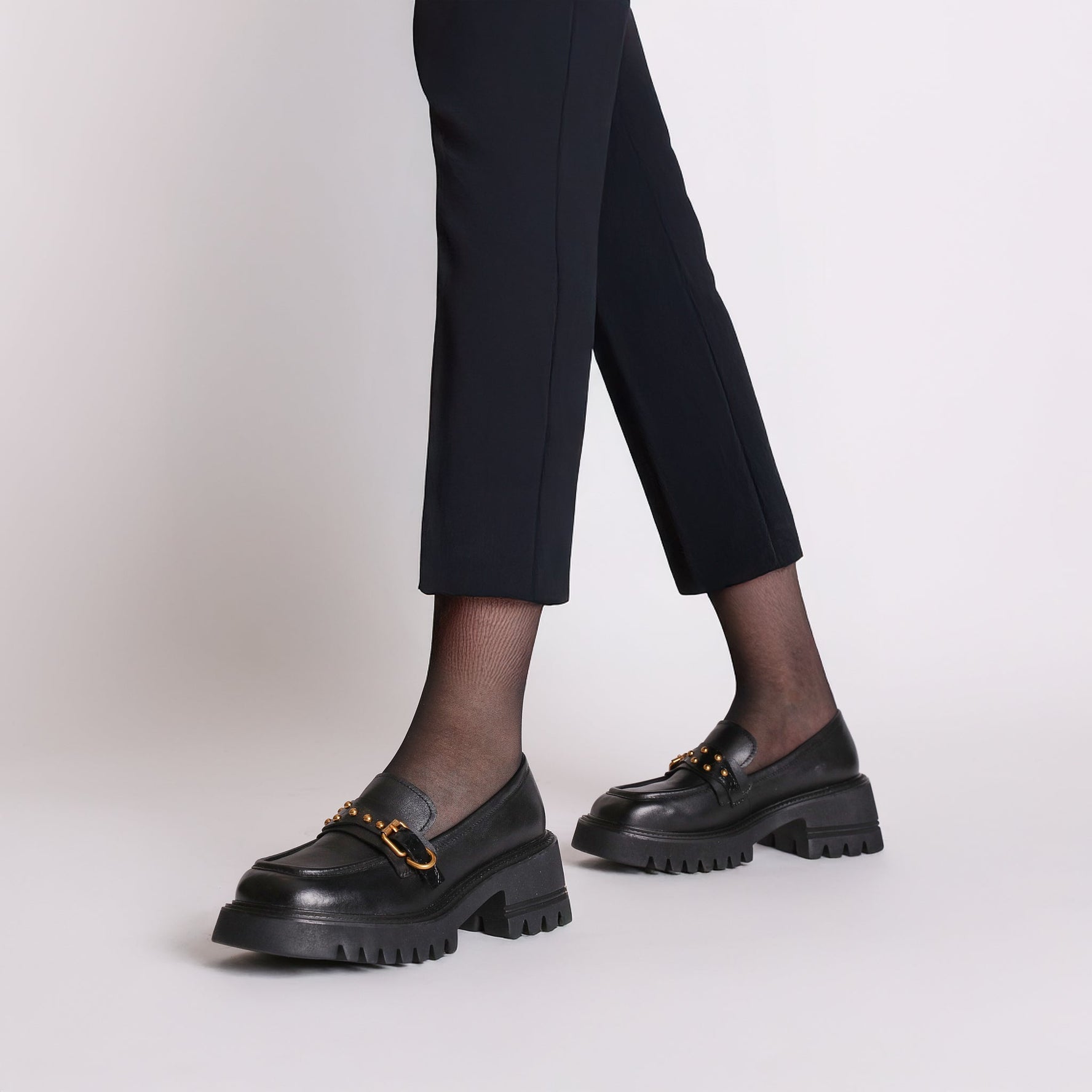 black madeleine leather loafer with accessory