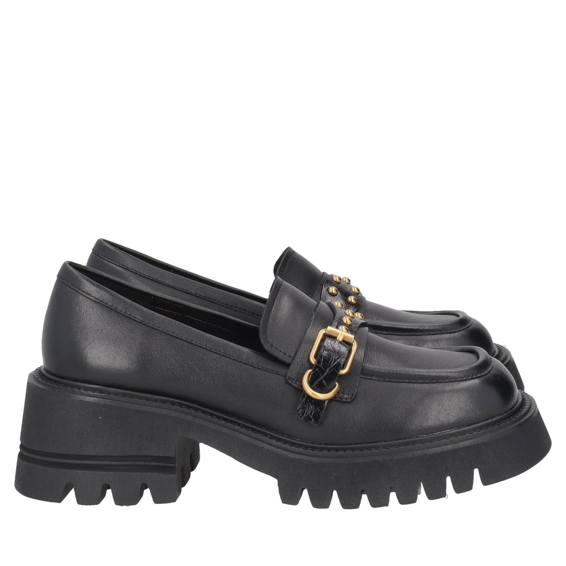 black madeleine leather loafer with accessory