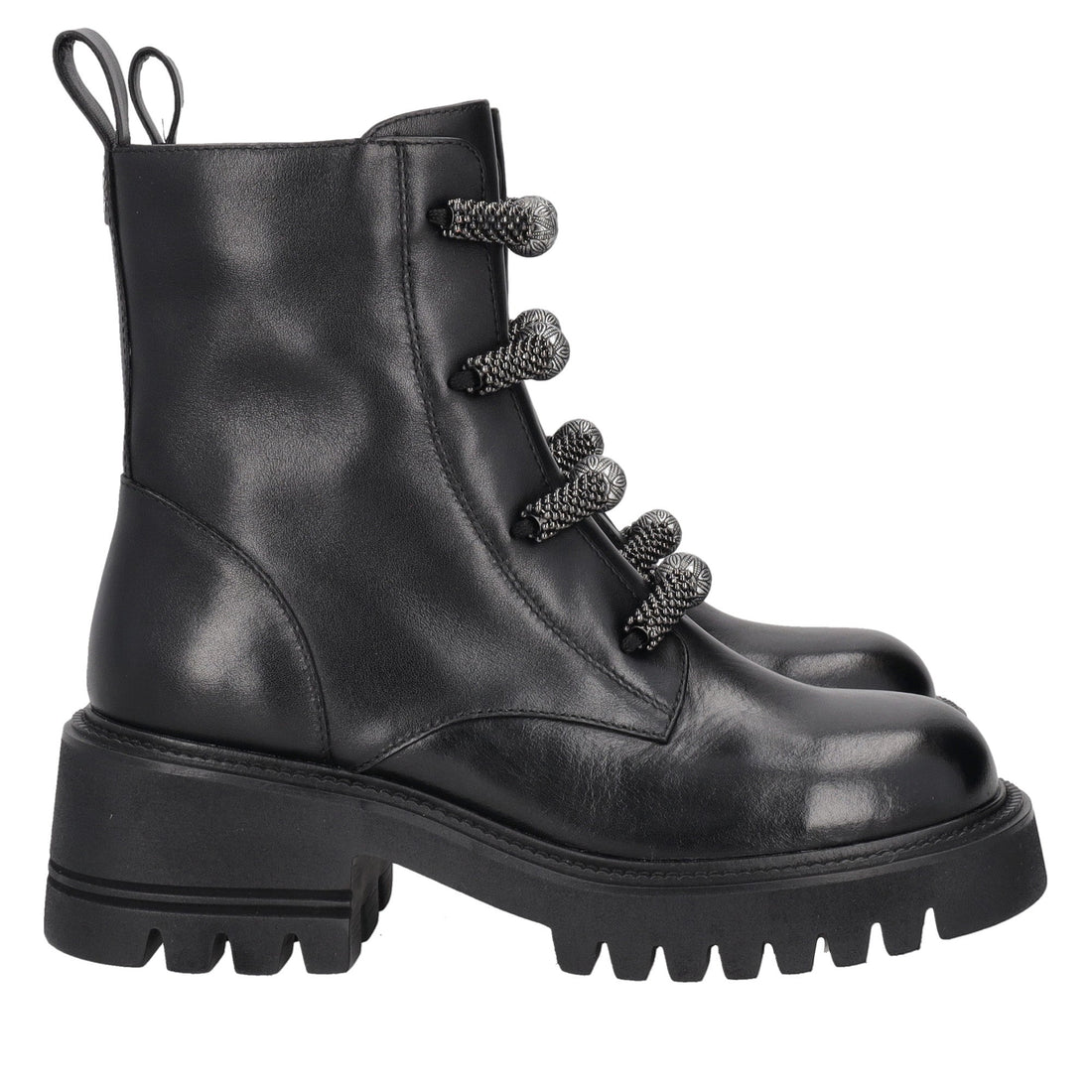 black madeleine ankle boot with accessories