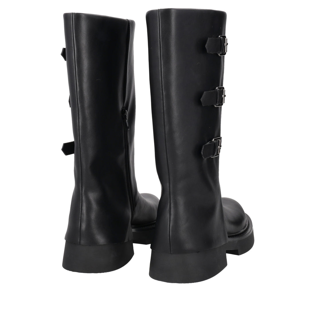 black mathilde leather boot with buckles