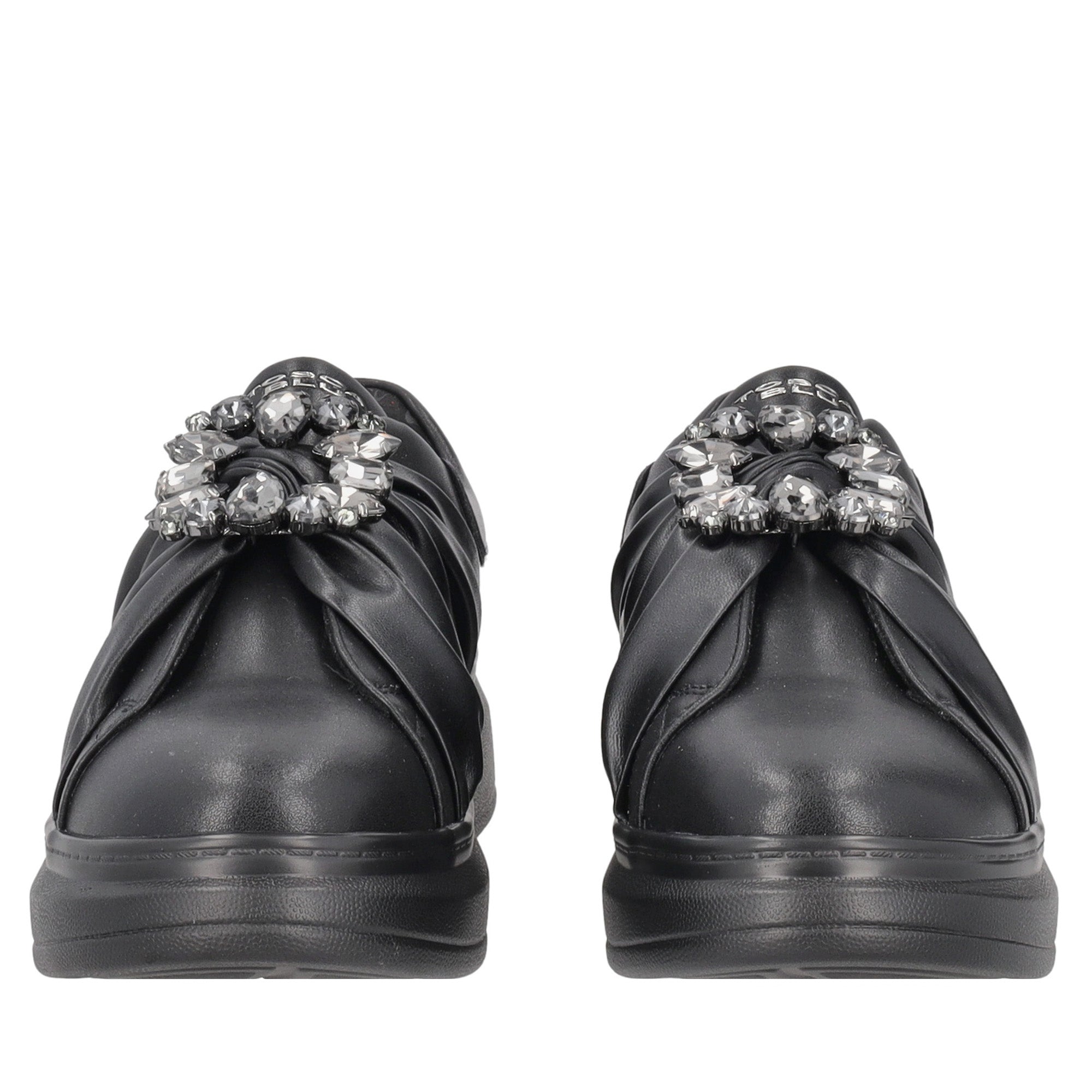 sneaker slip on con pelle arricciata e pietre colore nero SF2601s003 c99 SF2601S003.C99.38_2