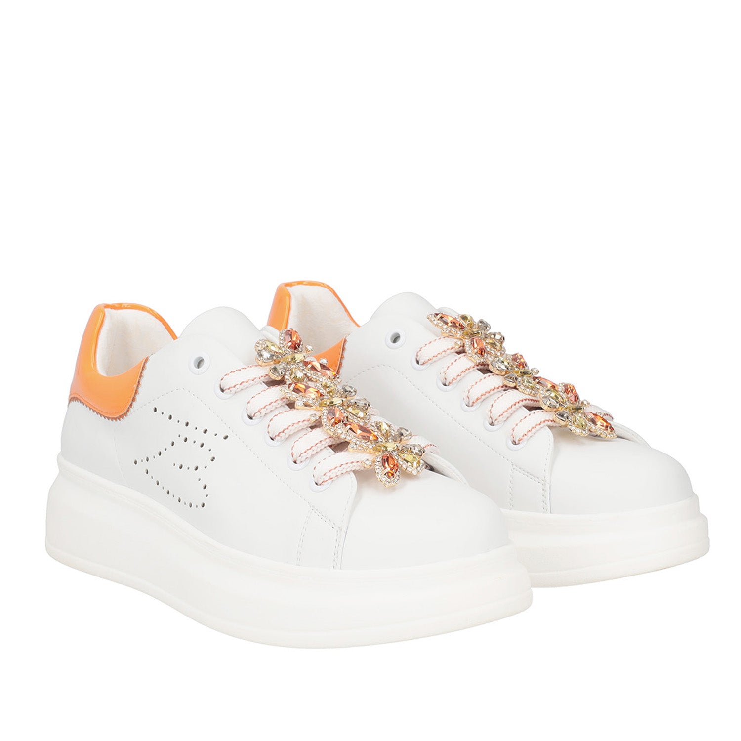 WHITE/ORANGE GLAMOUR SNEAKER WITH BUTTERFLY ACCESSORY