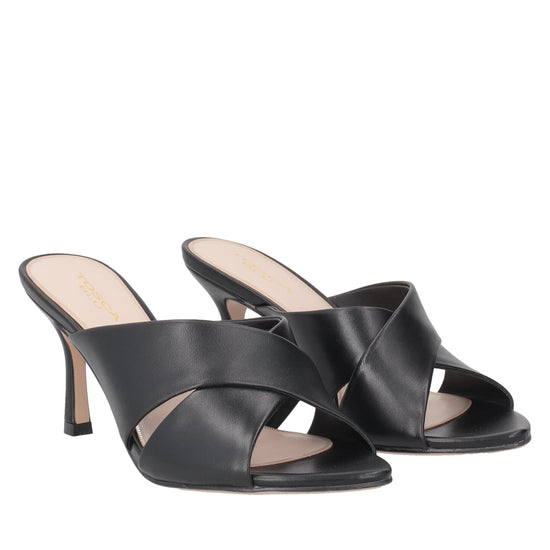 ToscaBlu ciabatta saffron in pelle colore nero ss2542s421 c99_1