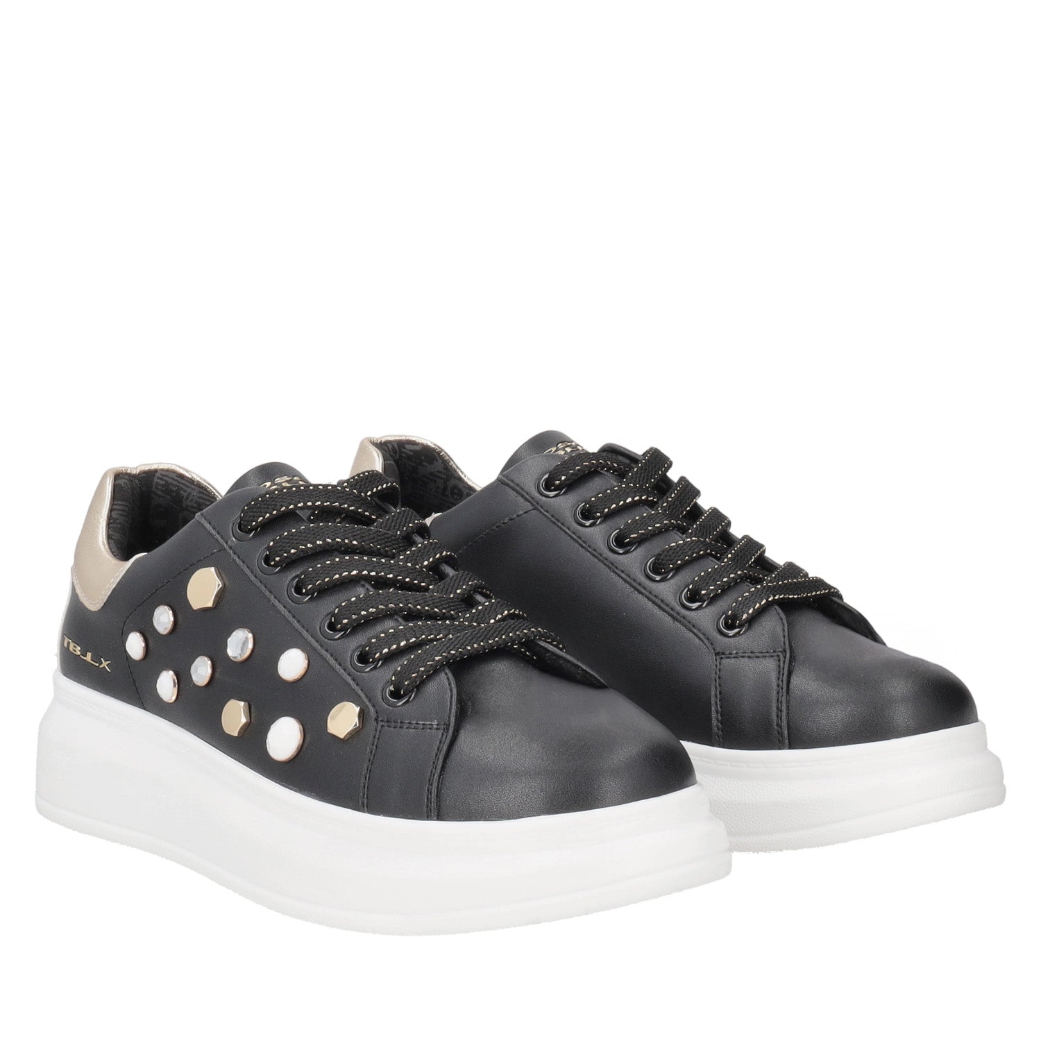 Astrid leather sneakers with studs in black