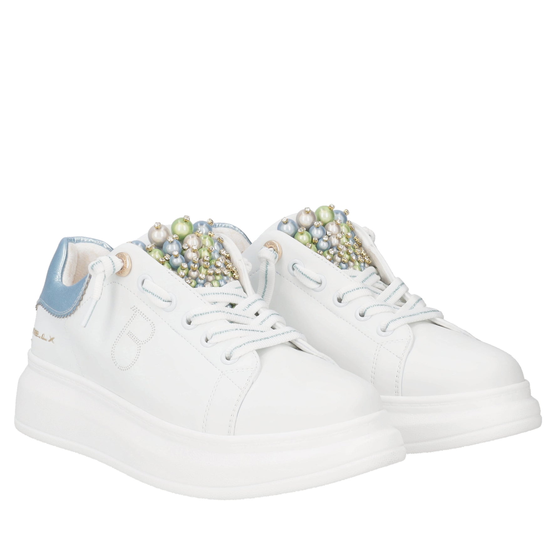 Astrid leather sneakers with white/light blue pearls
