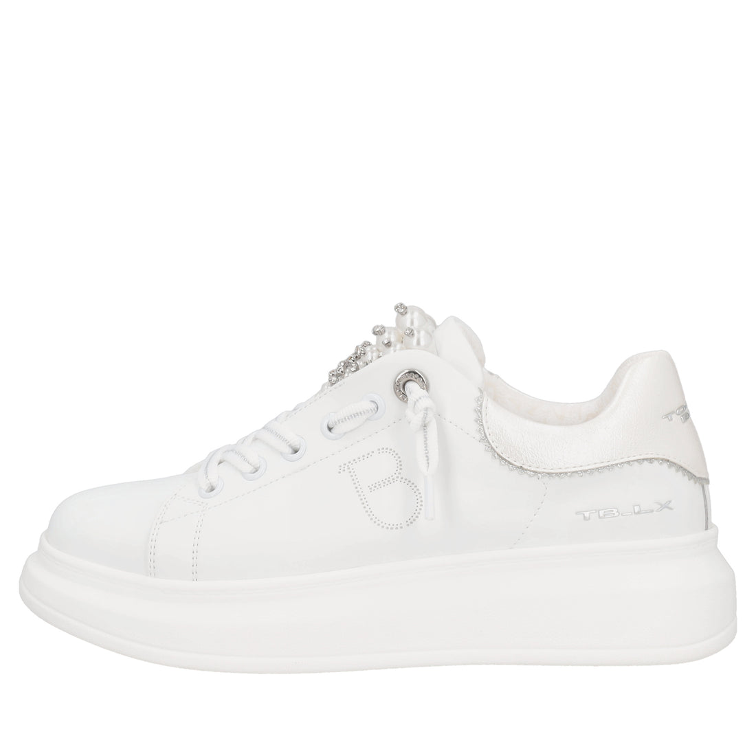 Astrid leather sneakers with white pearls