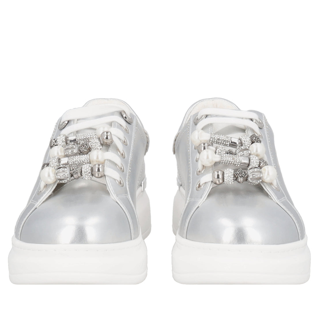 Sneaker Carol in pelle con accessorio colore argento