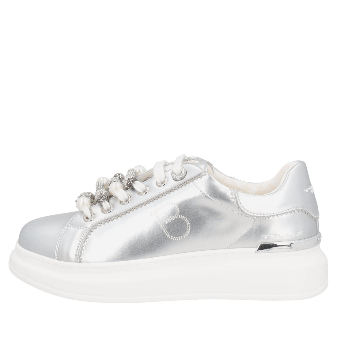 Sneaker Carol in pelle con accessorio colore argento