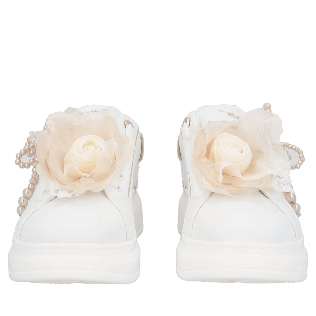 Sneaker Carol in pelle con maxi fiore in tulle colore bianco/beige