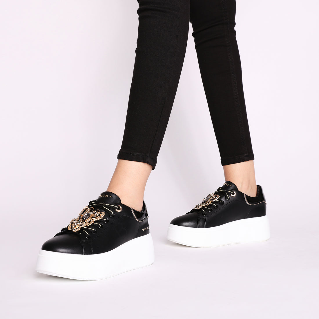 Clara leather sneakers with black butterflies