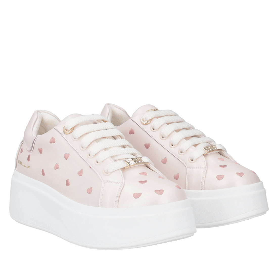 Sneaker Clara in pelle con cuori ricamati colore rosa