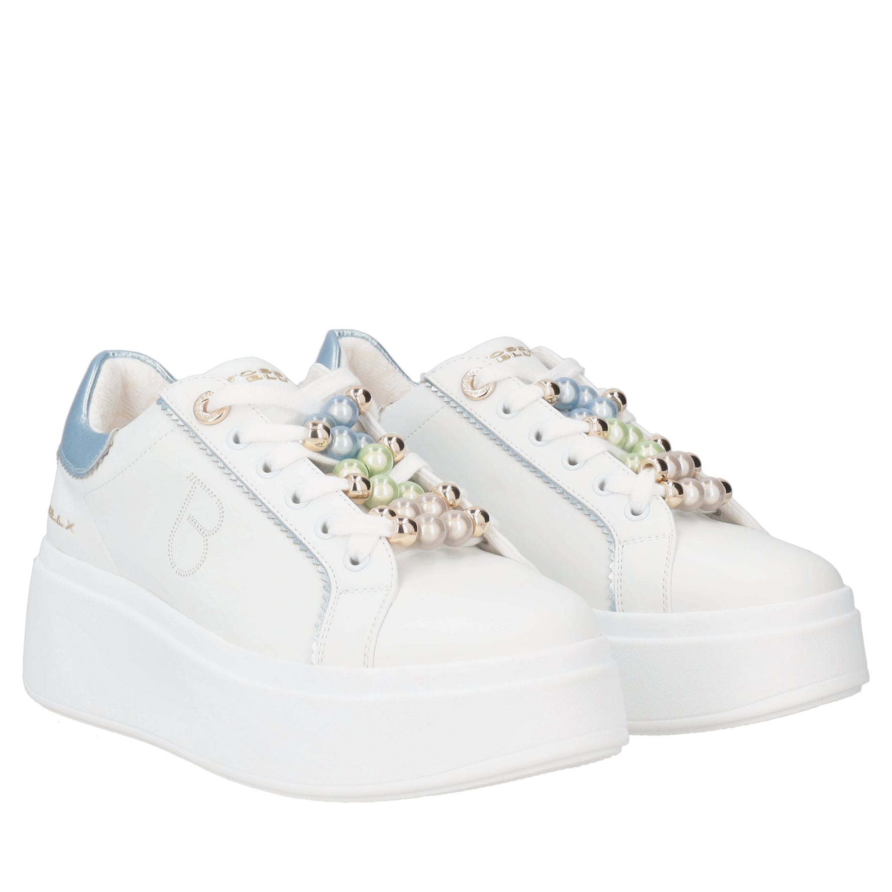 Clara leather sneakers with white/light blue pearls
