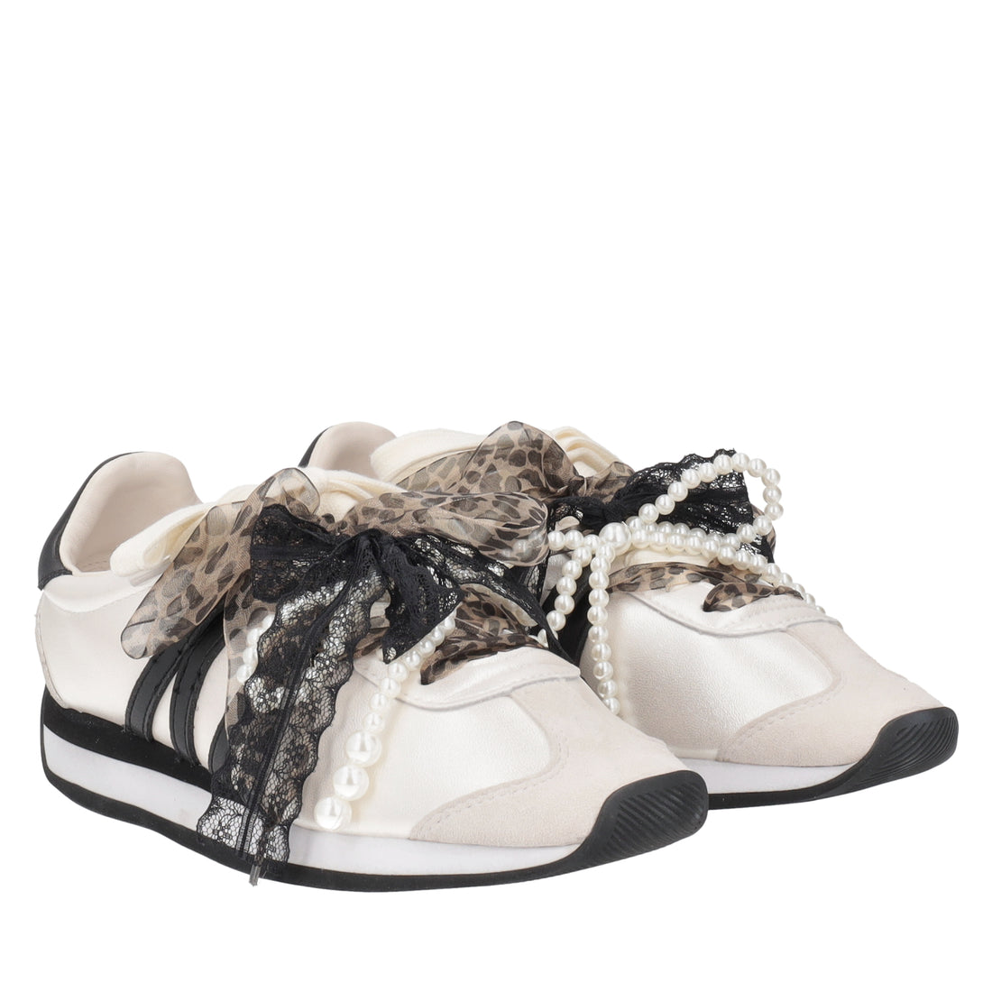 Malika leather sneakers with bows and pearls in white/black