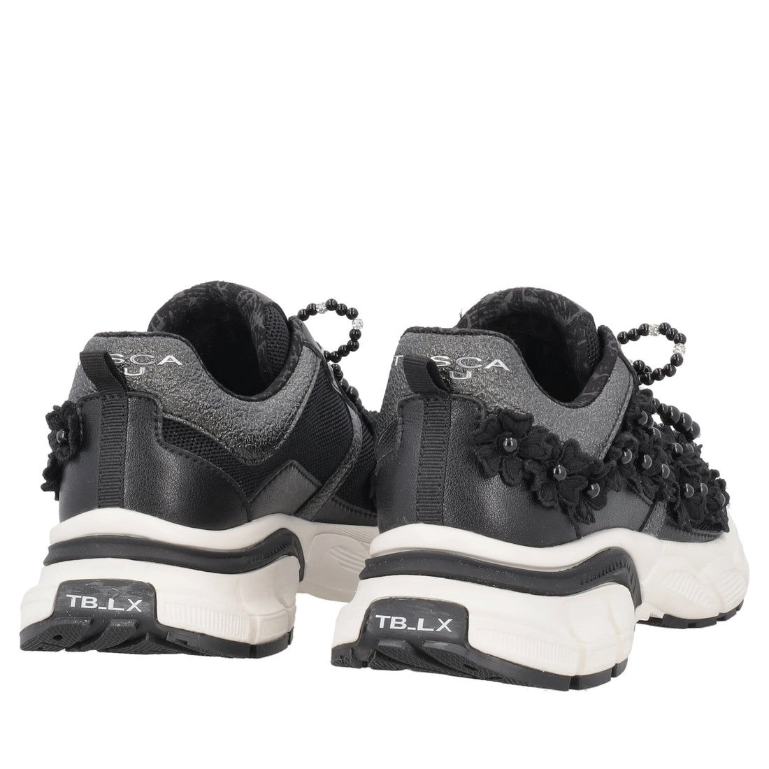 Sneaker Mirabel con fiori e perle colore nero