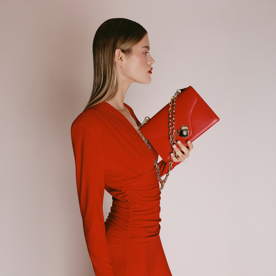 Sweet Bag shoulder bag with red heart accessory