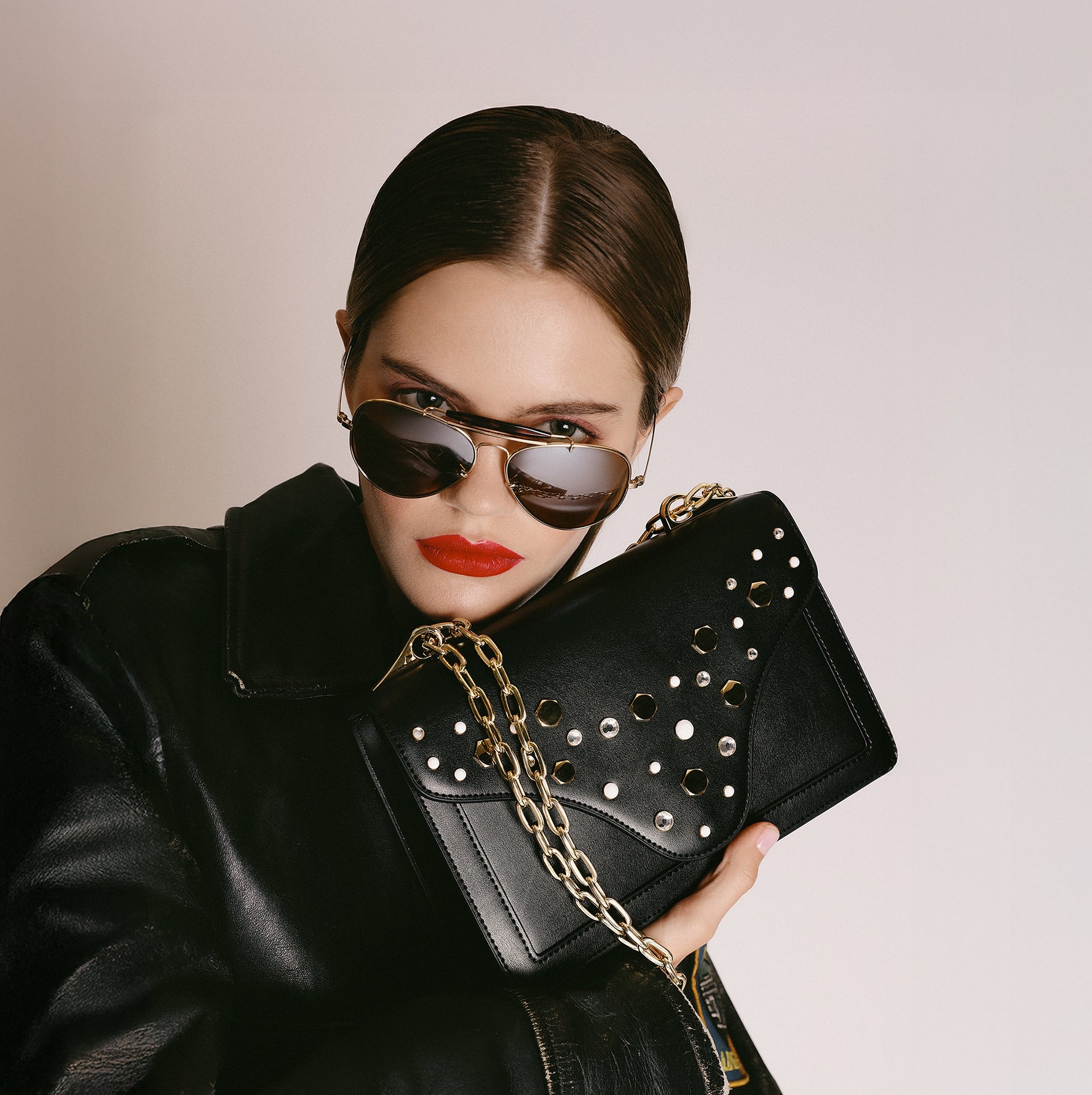 Tracollina Sweet Bag con borchie colore nero