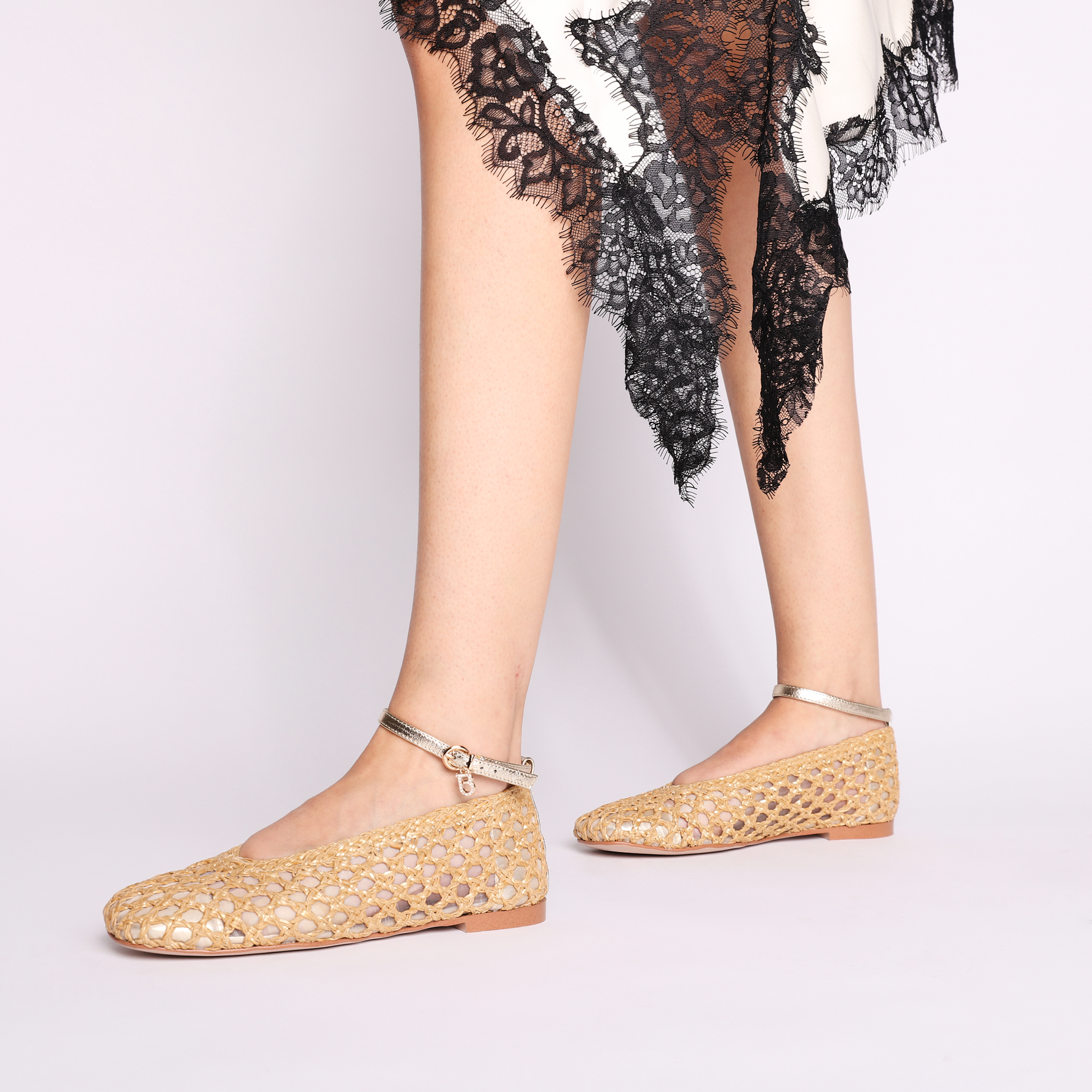 Ballerina Chantilly intrecciata con laccio colore naturale/oro