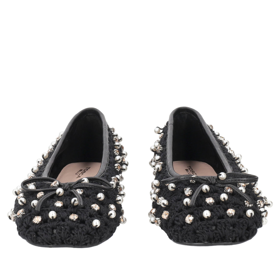 Chantilly ballerina with black pearls