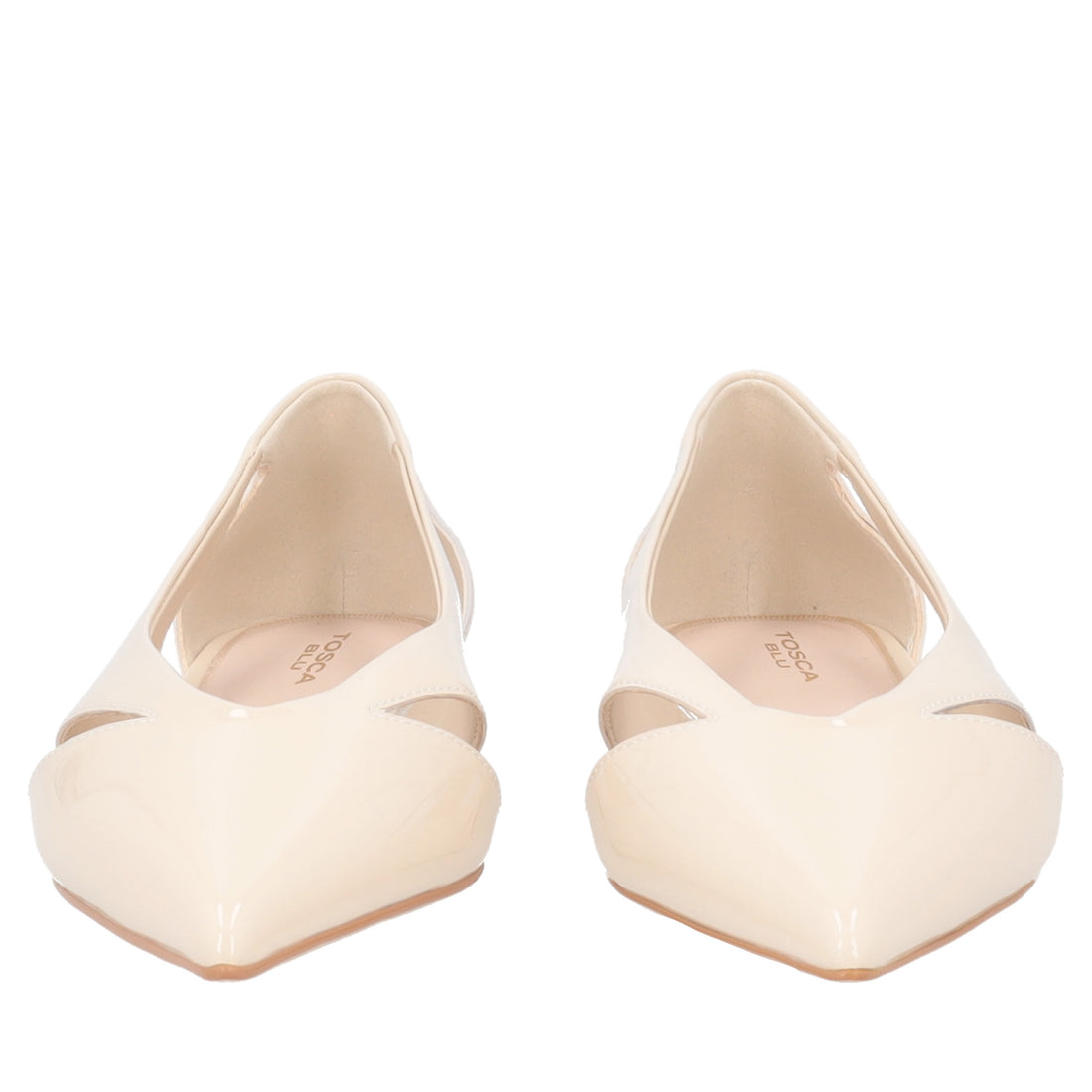 Charlotte ballerina in beige patent leather
