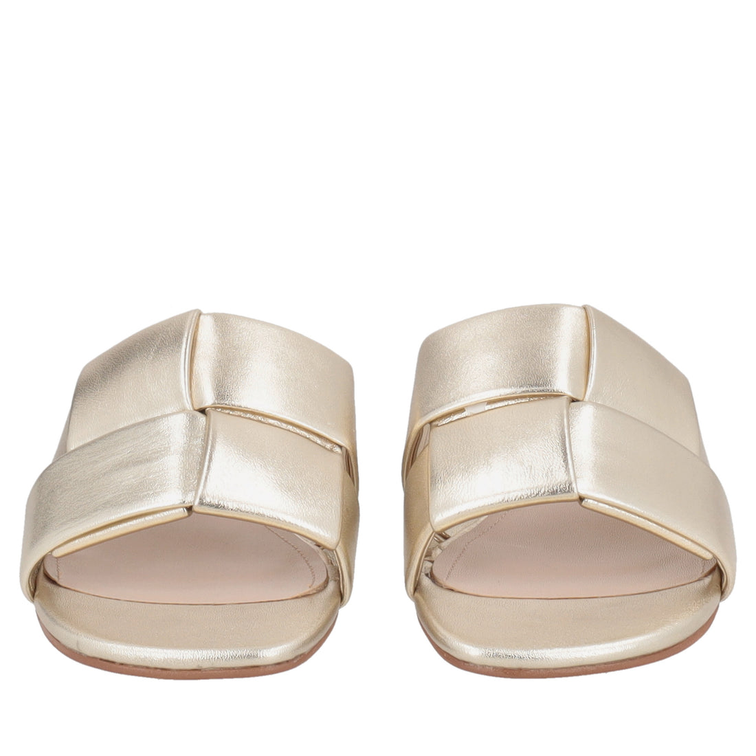 Kyoto flat sandal in gold-colored leather with weave
