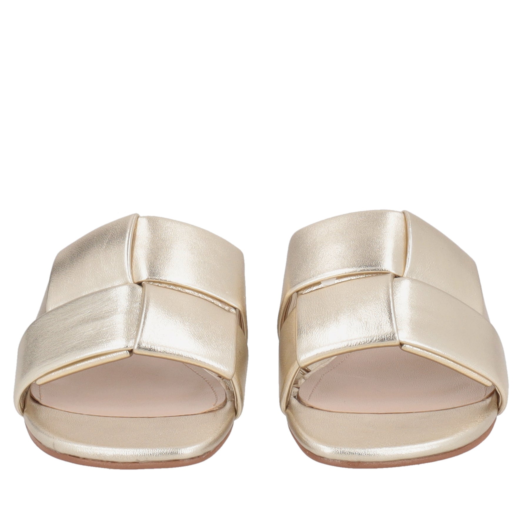 Kyoto flat sandal in gold-colored leather with weave