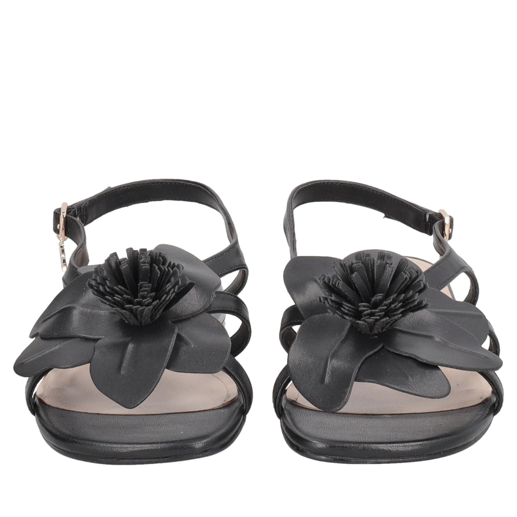 Kyoto flat sandal in black leather with grain