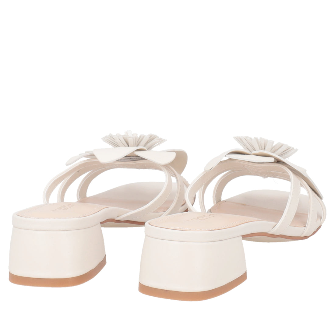 Sandalo flat Lisbona in pelle con accessorio colore avorio