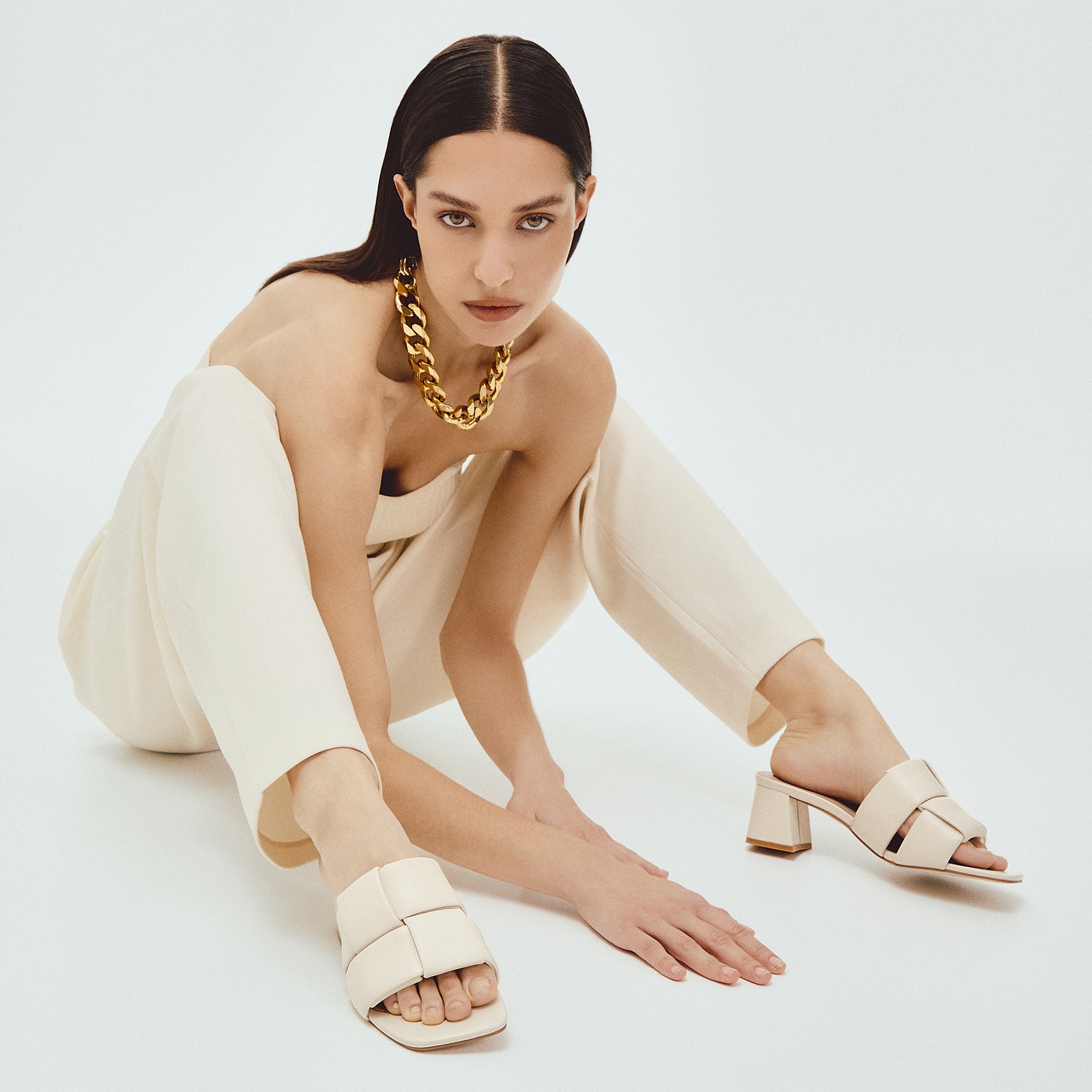 Malindi sandal with heel and weave ivory color