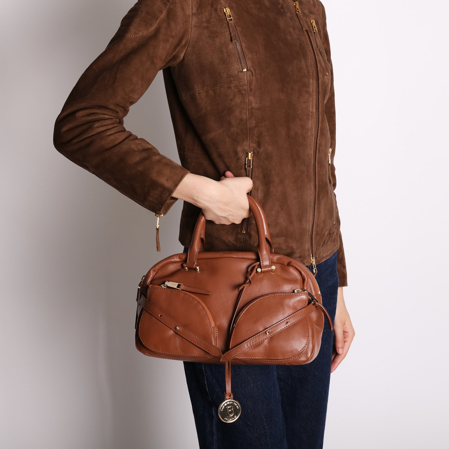cognac alyson handbag with pockets