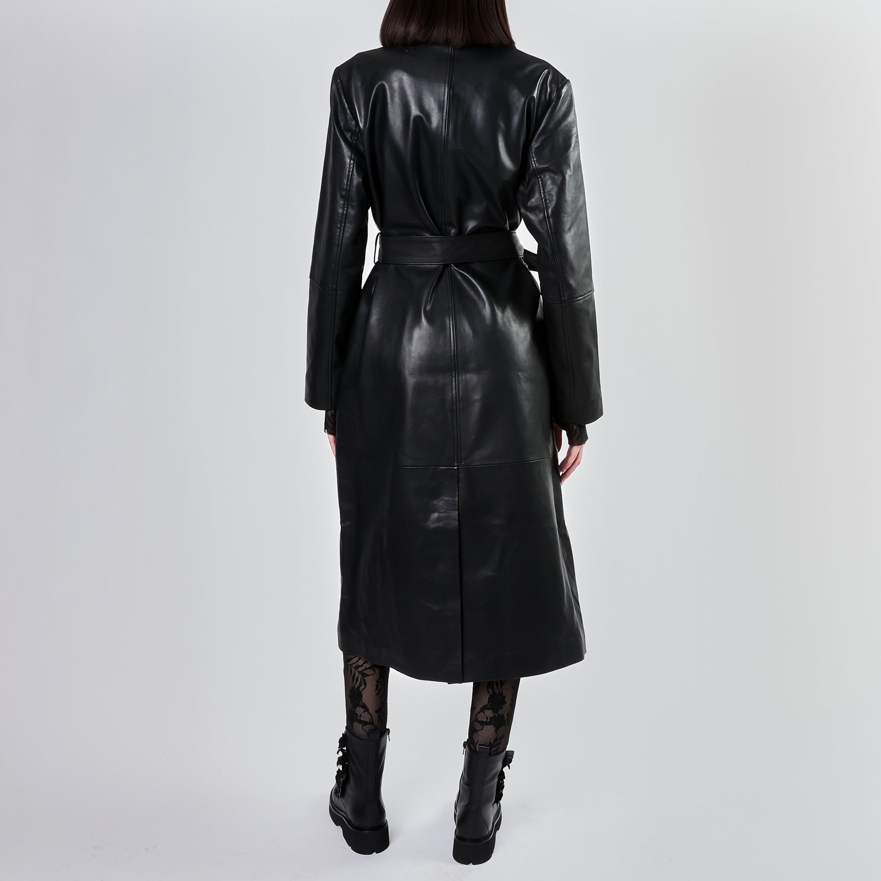 Trench lungo in pelle con cintura colore nero