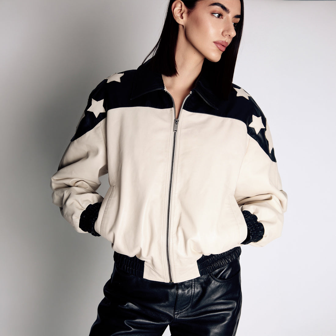 Giubbotto con stelle in pelle Roxanne colore latte