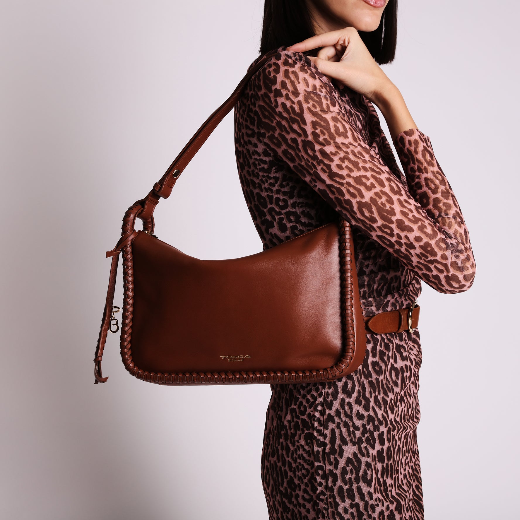 Lisbon leather shoulder bag