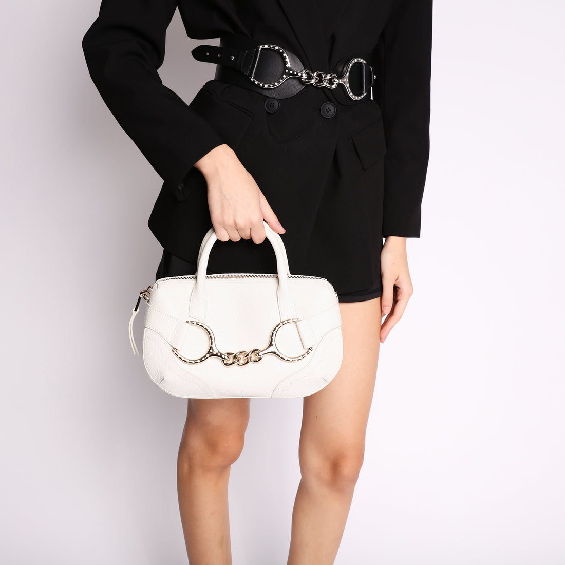 Bauletto Cecilia in pelle con staffa colore avorio