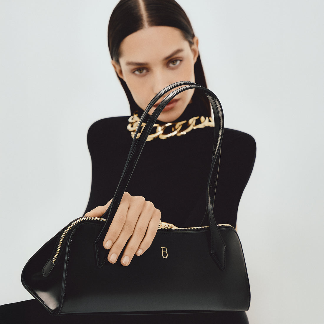 Borsa a spalla Hollywood in pelle colore nero