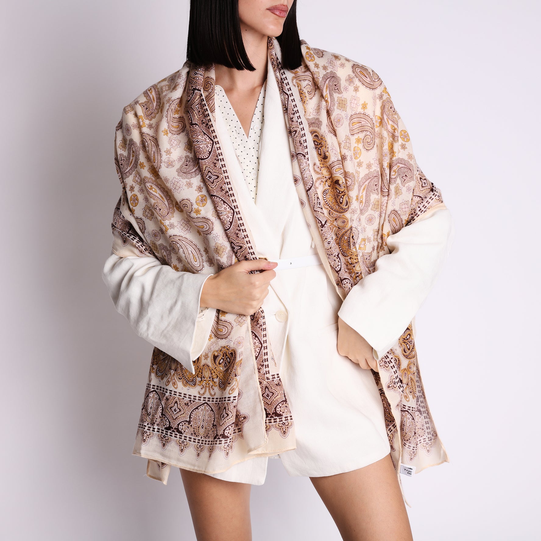 Caramel scarf with white print