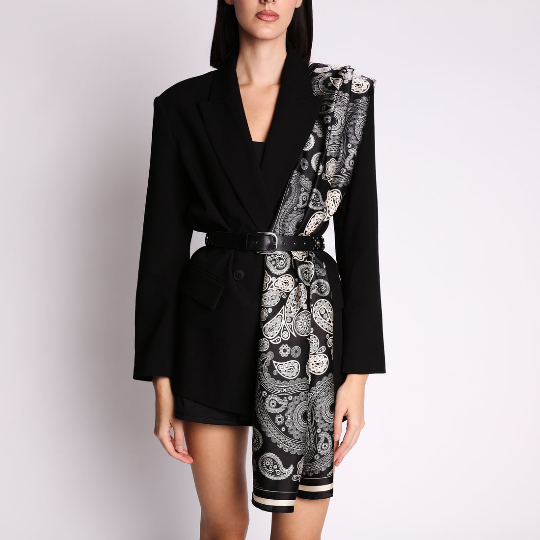 Foulard Mandorla colore nero