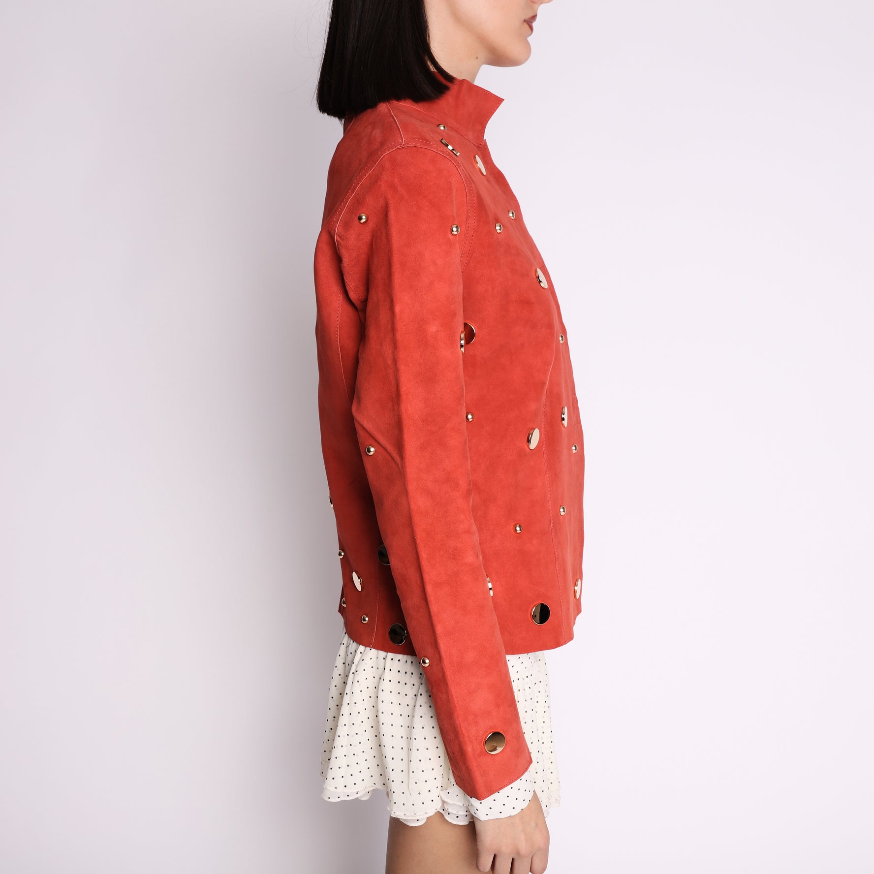 Giacca in suede con borchie colore corallo